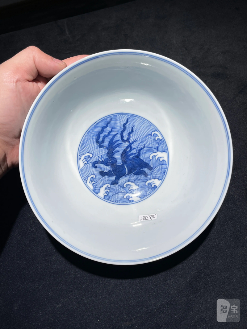 清道光 青花海八怪大碗一对 - 图8